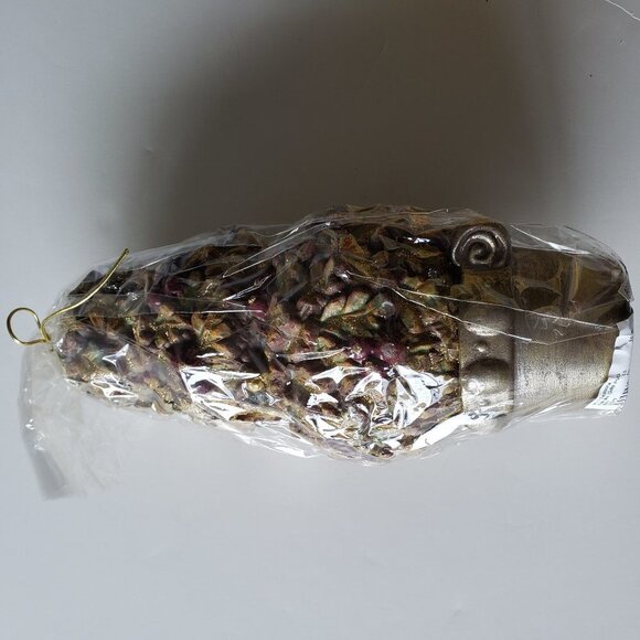 NWT - 10" Wax Burning Candle Three Tier Topiary with Clay Pot Bottom - Picture 8 of 8